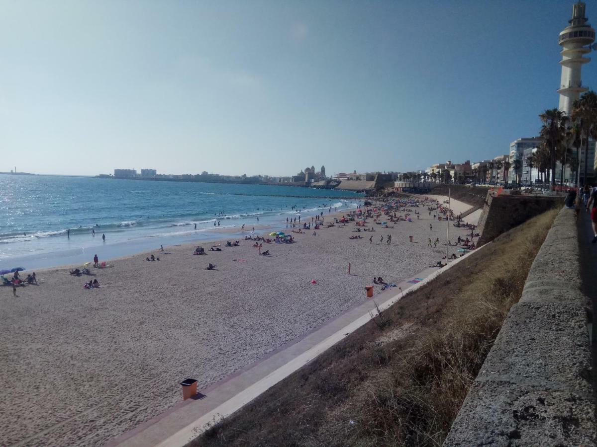 Guesting Ladreda Lägenhet Cádiz Exteriör bild